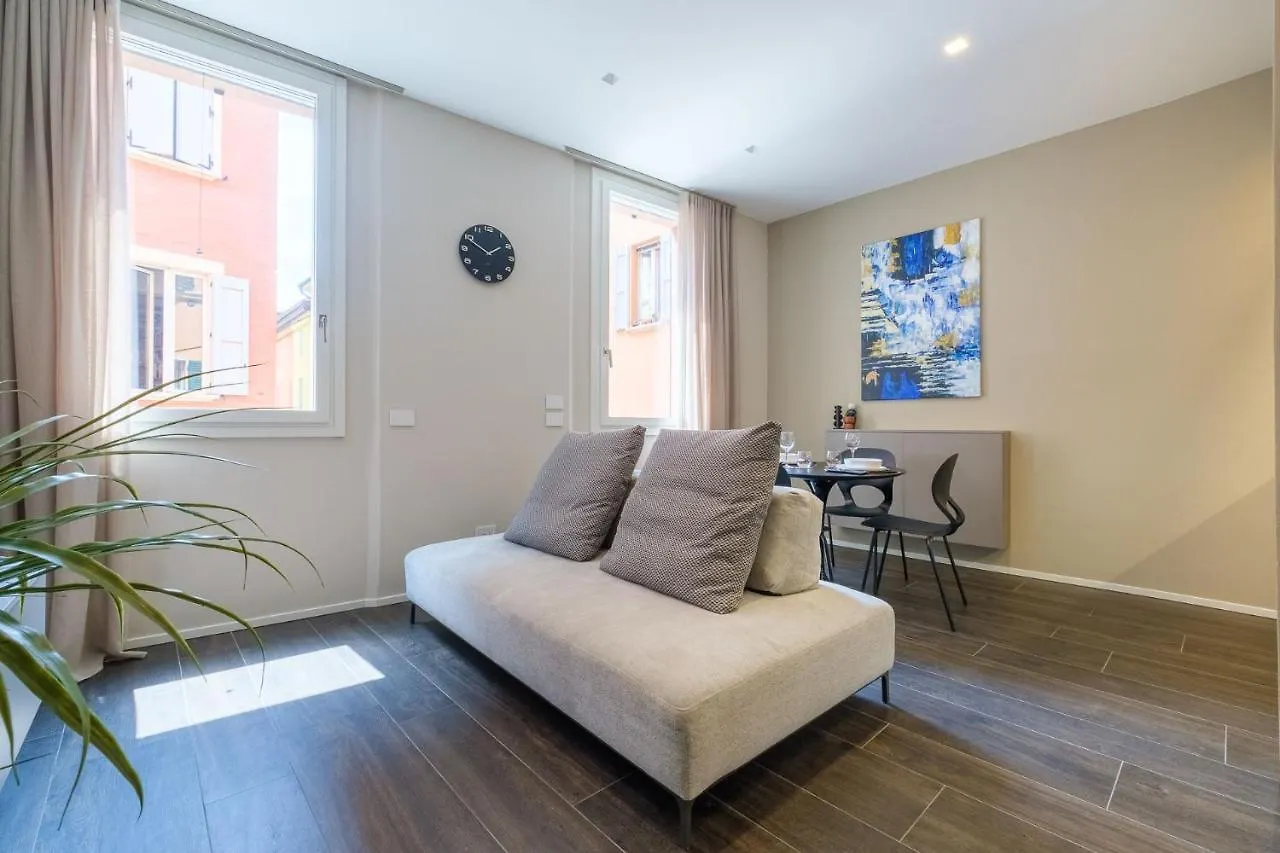 Golden Suite By Studio Vita Bologna