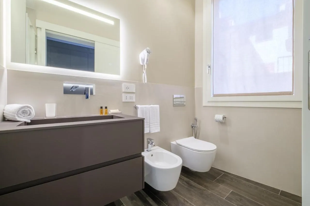 Golden Suite By Studio Vita Bologna Apartment